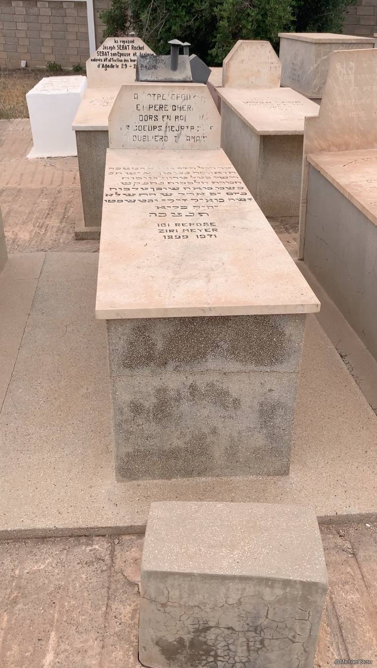 Stèle de Ziri Meyer