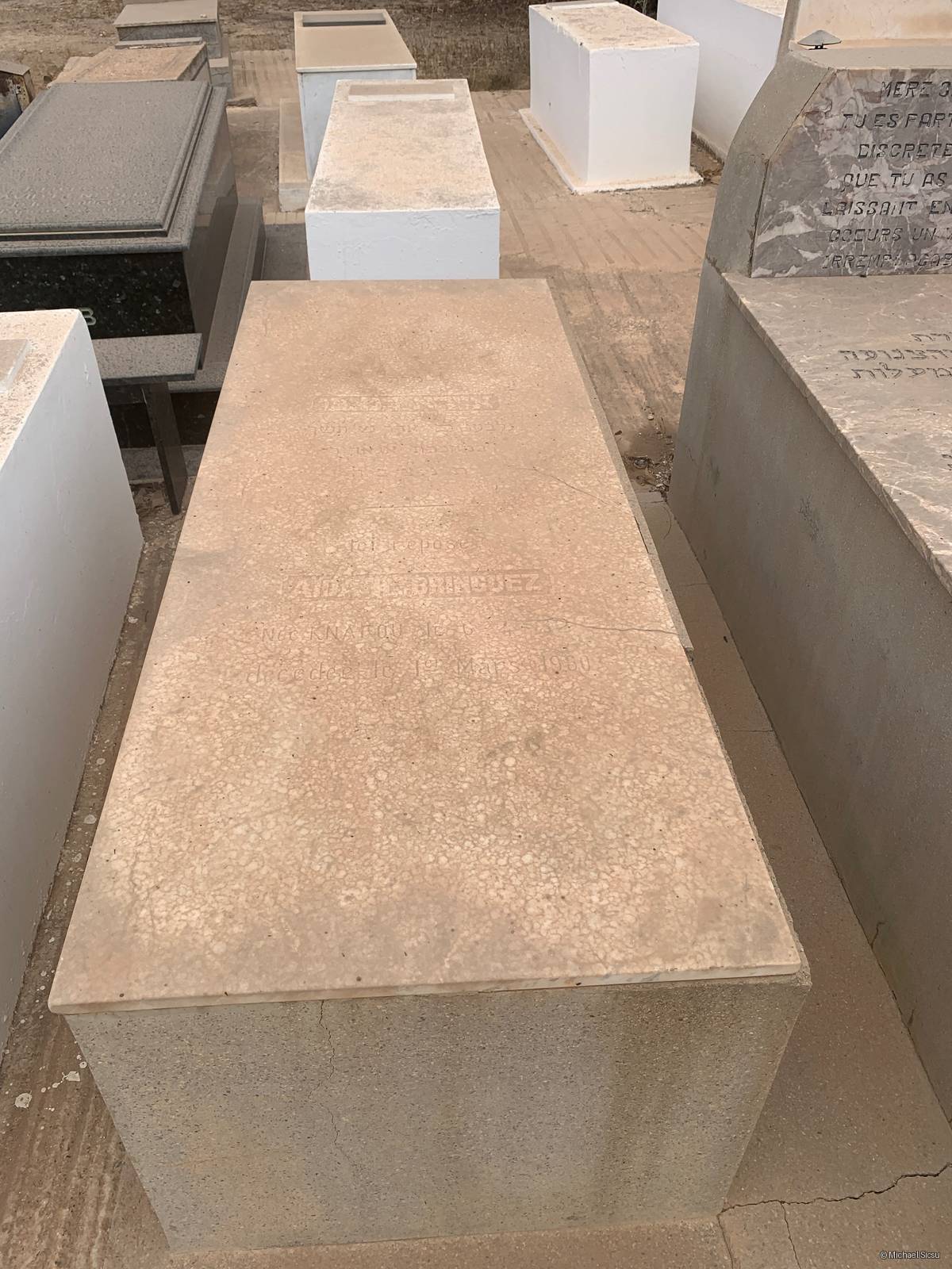 Stèle de Bringuez Aïda
