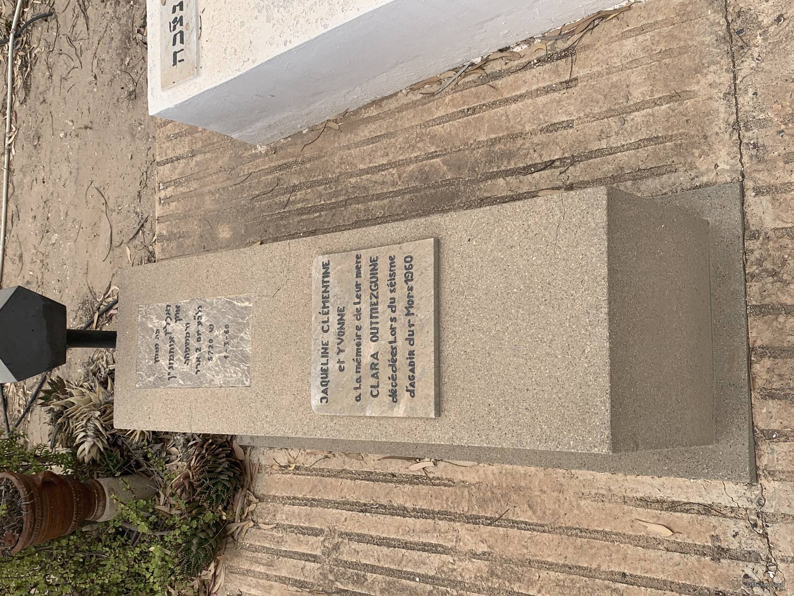 Stèle de Outmezguine Clara