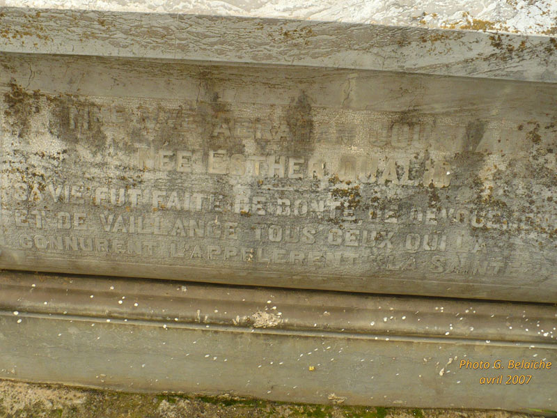 Stèle de OUALID Esther