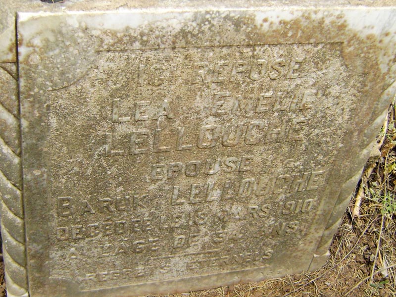 Stèle de LELLOUCHE Léa
