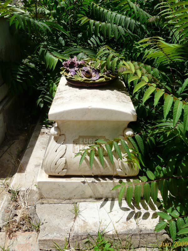 Stèle de DERRIDA Elie Leon Eugene