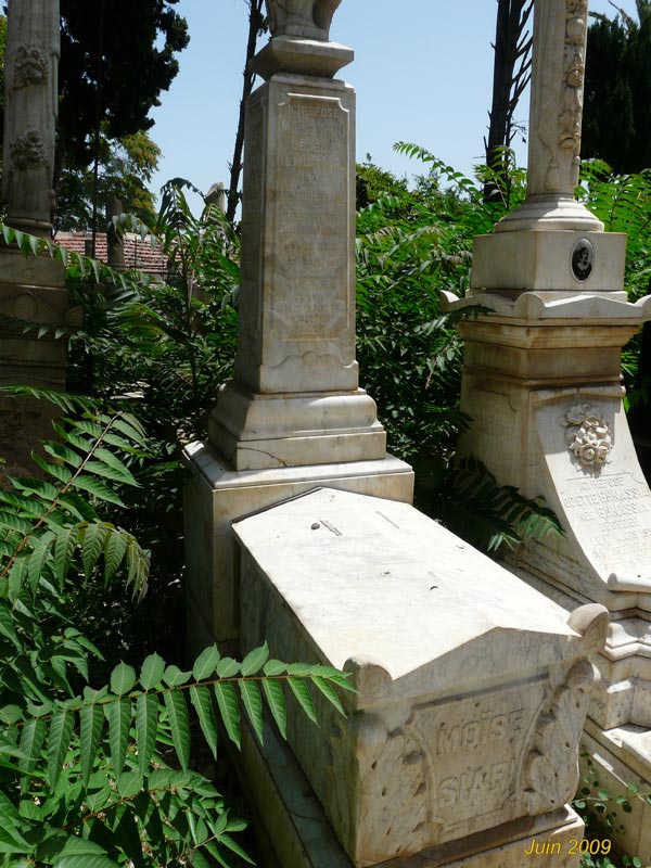 Stèle de SIARI Moïse Maurice