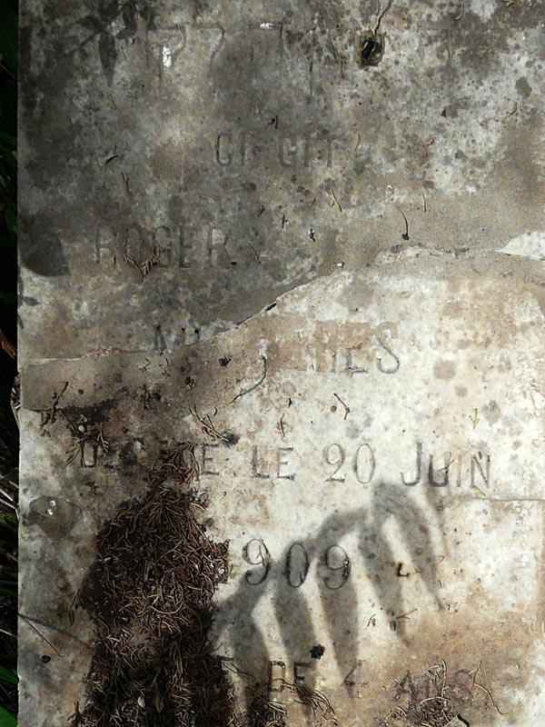Stèle de MIGUERES Roger