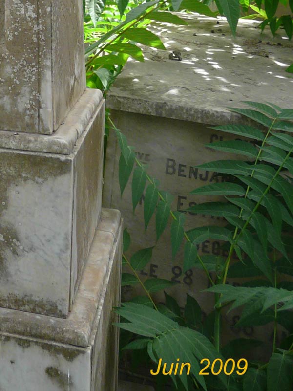 Stèle de SADOUN Esther