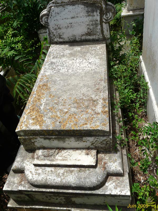 Grafsteen van AFERGANE Léon