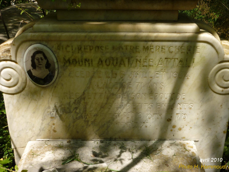 ATTALI Mouni fejfája