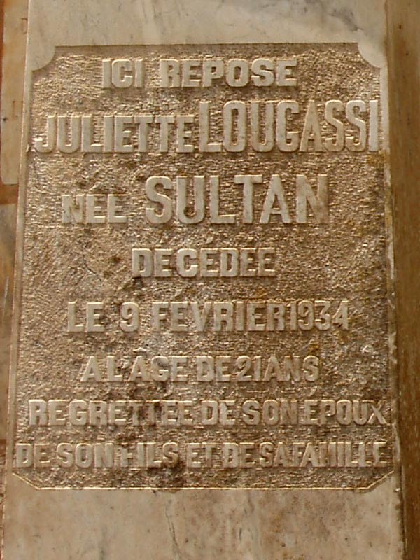 Grafsteen van SULTAN Juliette
