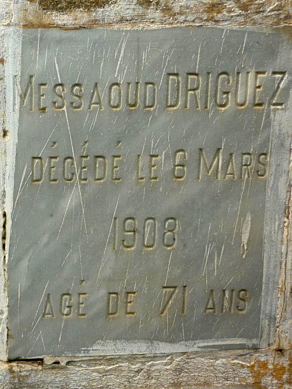 Надгробие DRIGUEZ Messaoud