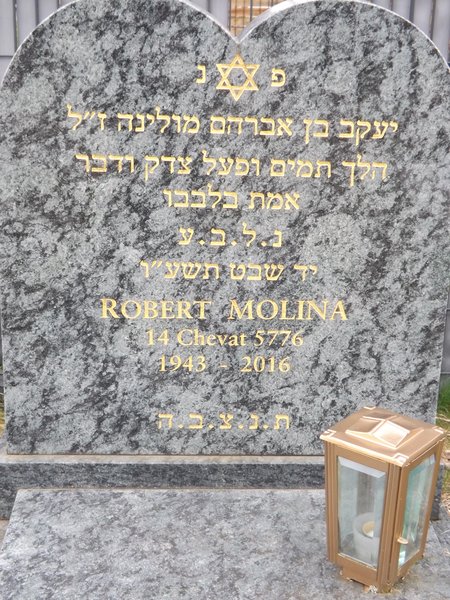 Stèle de Molina Robert