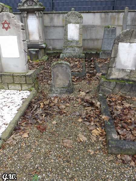 Stèle de Mandel Jeannette