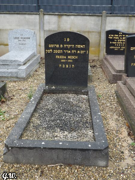Stèle de Mesch Frieda