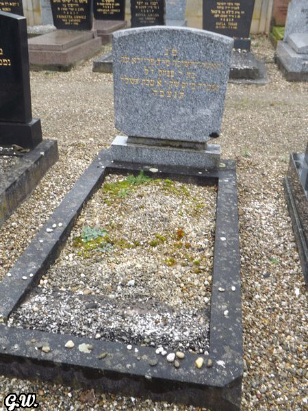 Tombstone of Koenig Frida