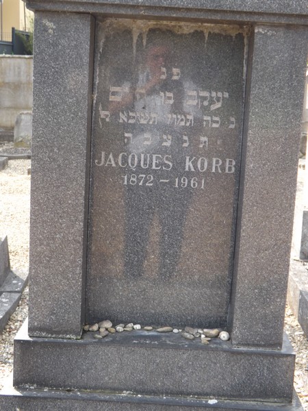 Lápide de Korb Jacques