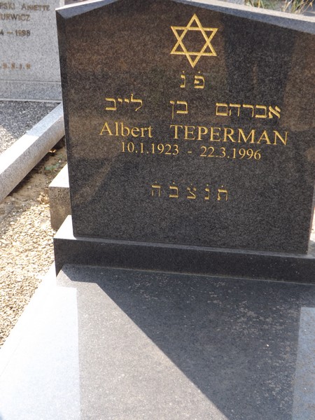 מצבת Tepermann Albert