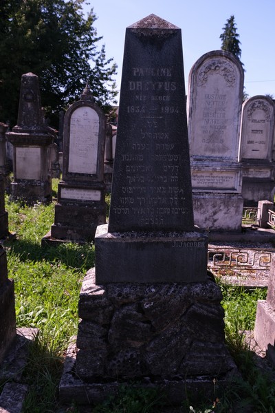 Stèle de Dreyfus Pauline