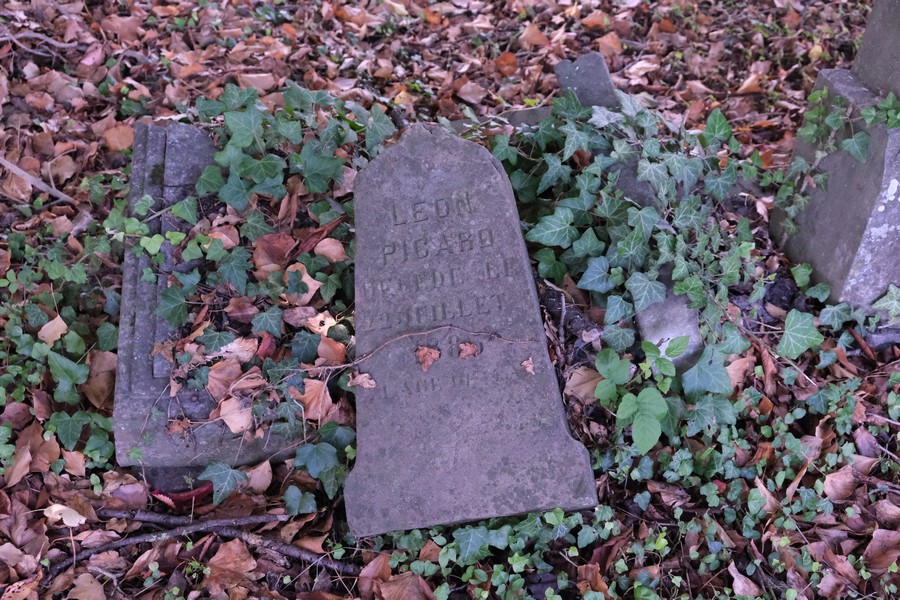 Lápide de Picard Léon