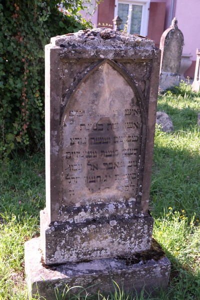Tombstone of Gugenheim Moché