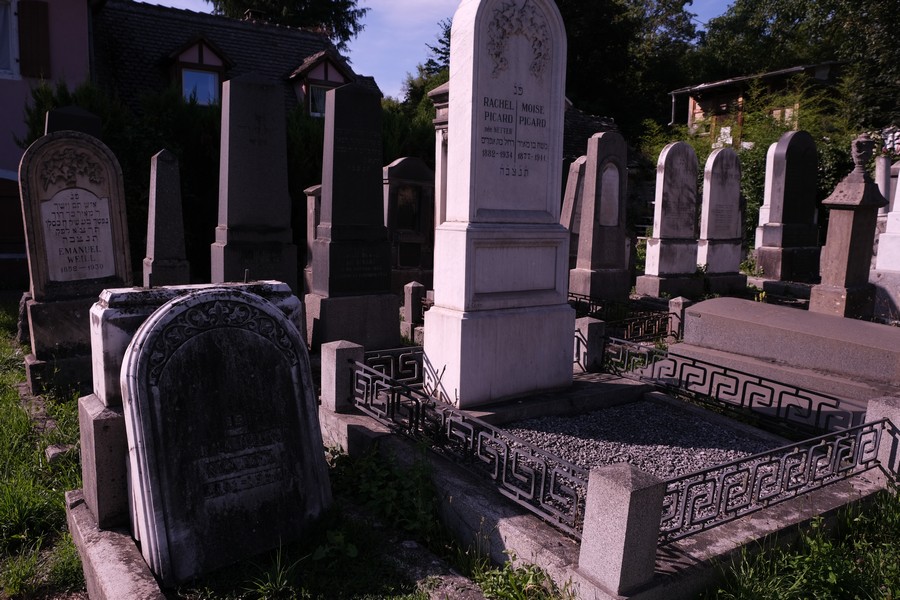 Tombstone of Blum Irma