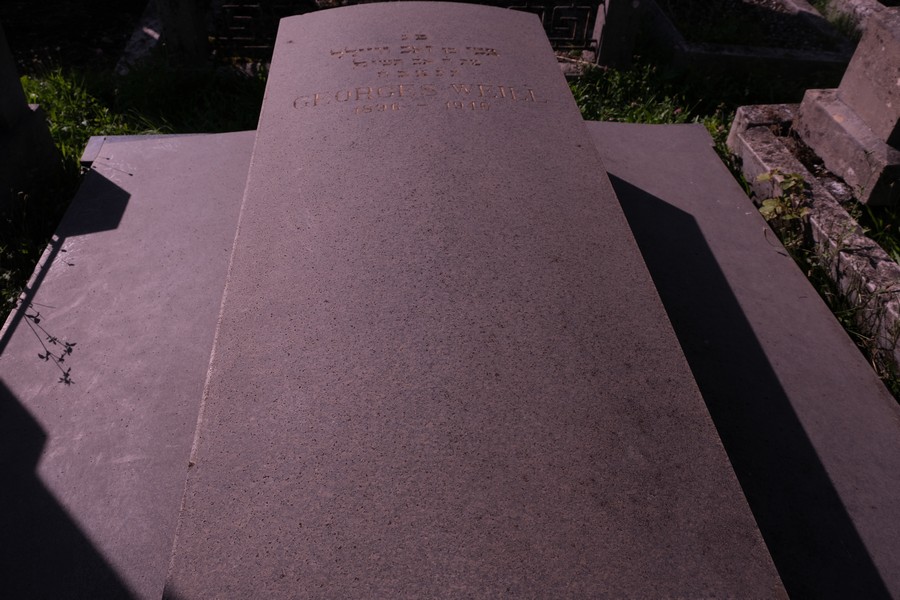 מצבת Weill Georges