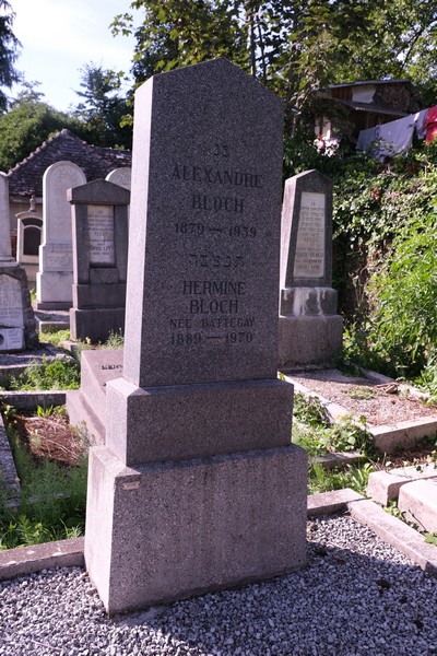 Estela de Bloch Alexandre