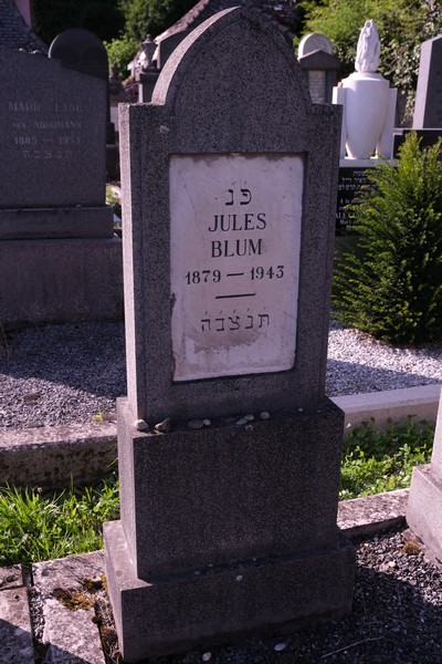 Stèle de Blum Jules