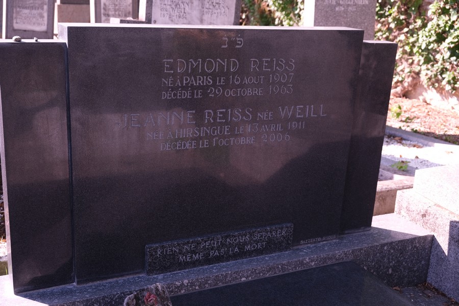 Lápide de Reiss Edmond