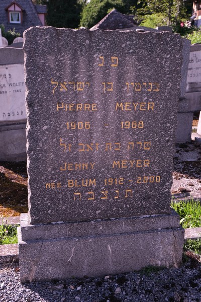 Meyer Pierre fejfája