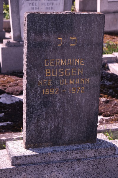 מַצֵּבה פון Busgen Germaine