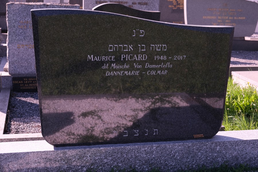 شاهدة قبر Picard Maurice