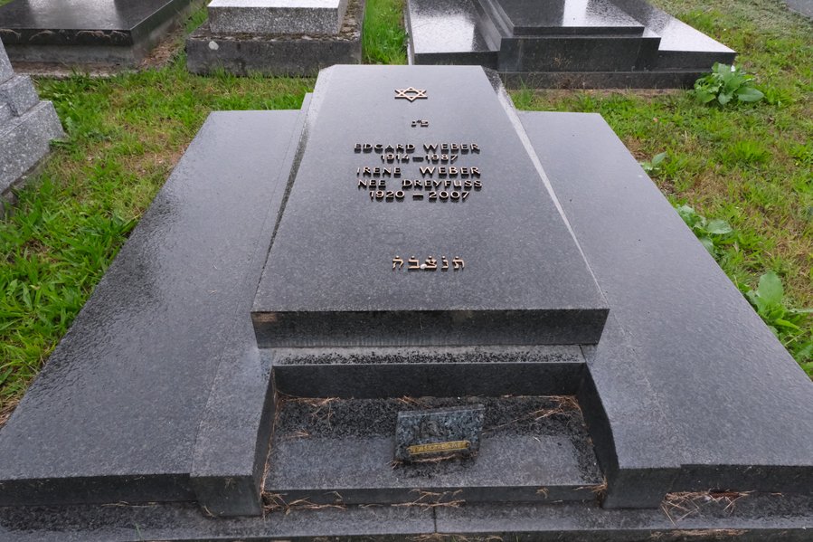 Tombstone of Weber Edgard