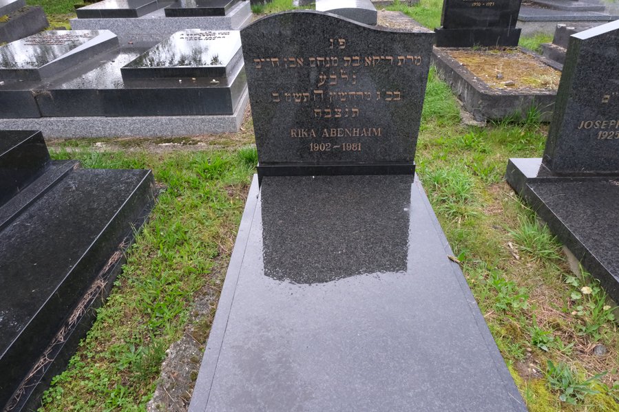 Grabstein von Abenhaïm Rika