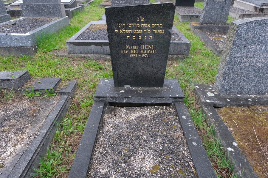 Tombstone of Héni Marie