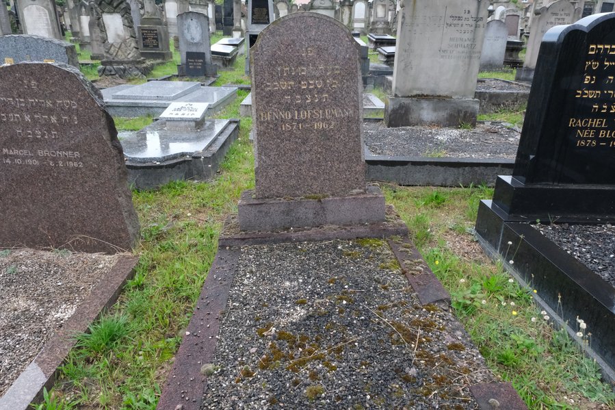 Tombstone of Lofsermann Benno