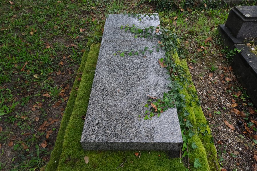 מצבת Weill Marguerite