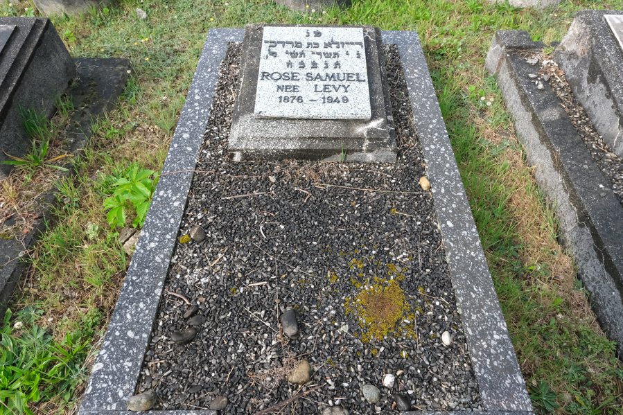 Stèle de Samuel Rose