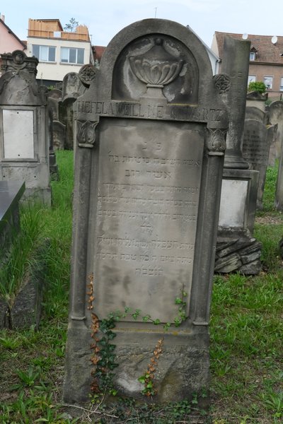 Weill Heffela fejfája