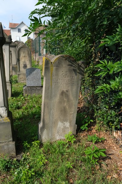 Stèle de Bloch Rivqa