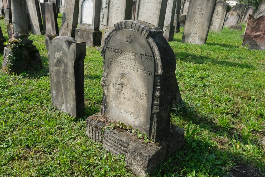 מַצֵּבה פון Dreyfuss Josué