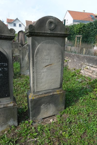 Weill Eleonore का स्मारक