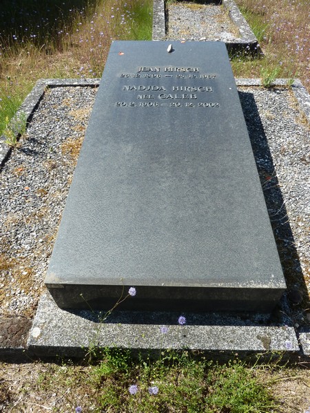 Hirsch Nadja fejfája