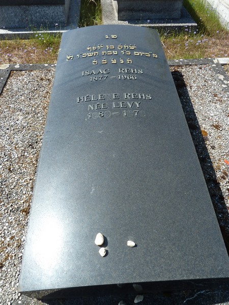 Tombstone of Rehs Isaac