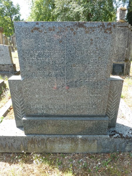 Stèle de Bloch Léonie