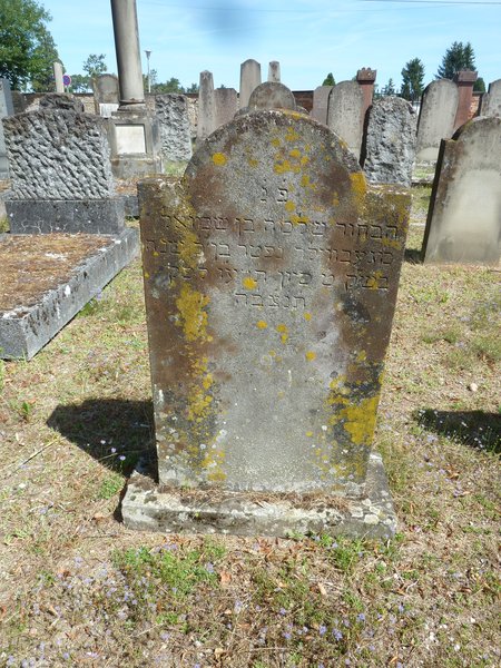 Tombstone of Bloch Karl