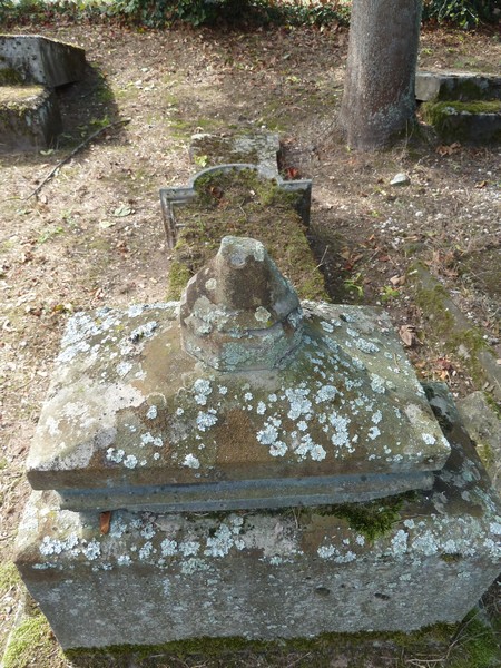 Tombstone of Heymann Rosalie