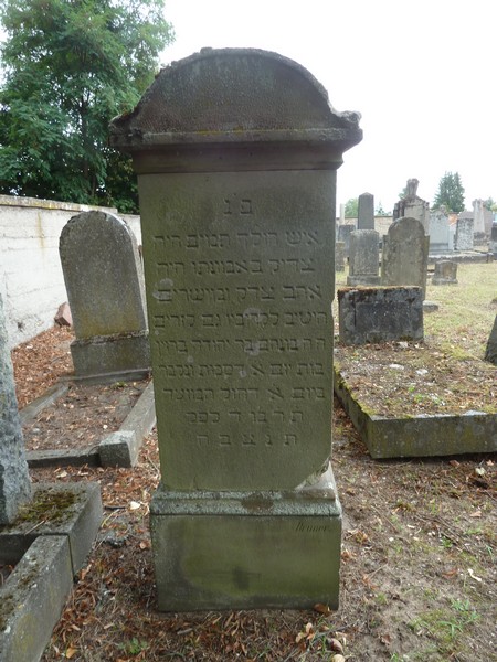Stèle de Braun Emanuel