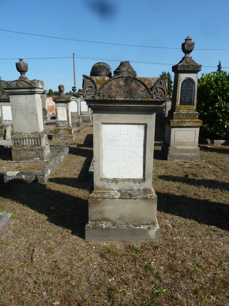 Lévy Henriette fejfája