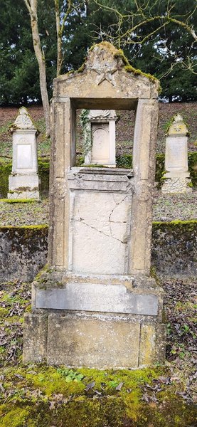 Stèle de Caën Samuel