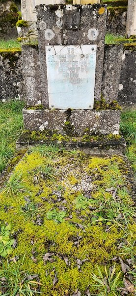 Salomon Isidore का स्मारक
