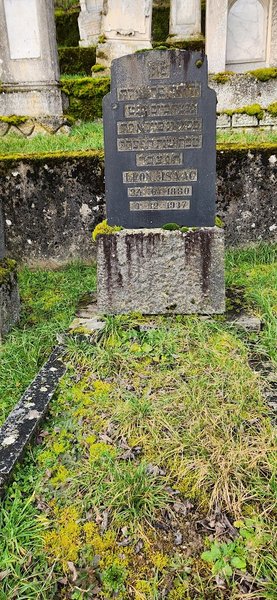 Grabstein von Isaac Léon